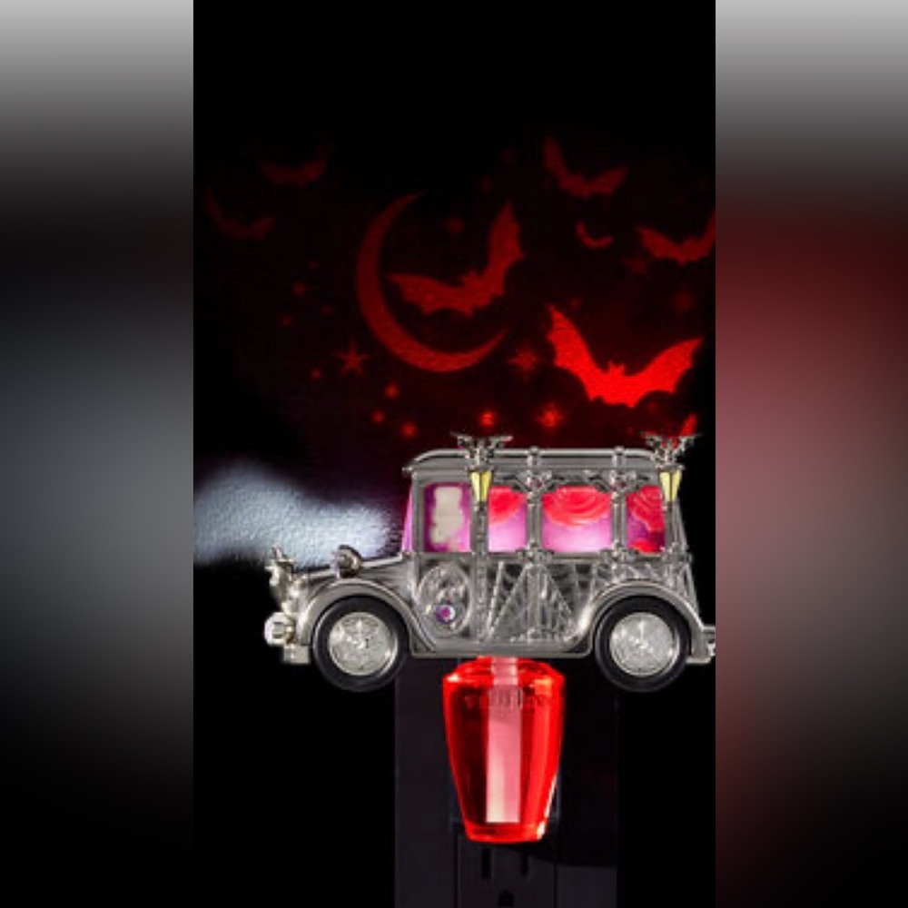 Bath & Body Works Spooky Hearse Tri-Projector Wallflower Plug-In NWT